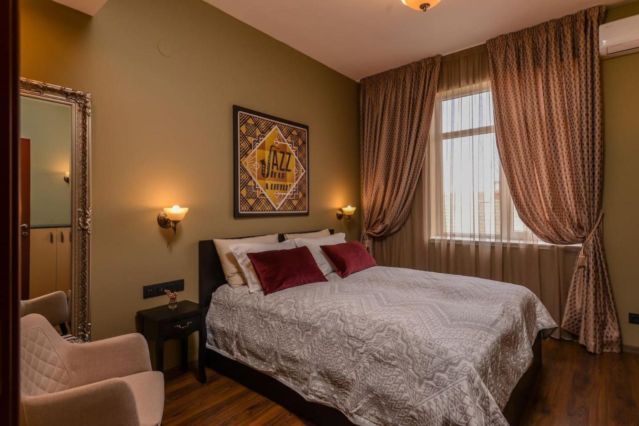 Sofia Dream Apartments - Jazzy Two Bedroom Suite By Flat Mаnager 외부 사진