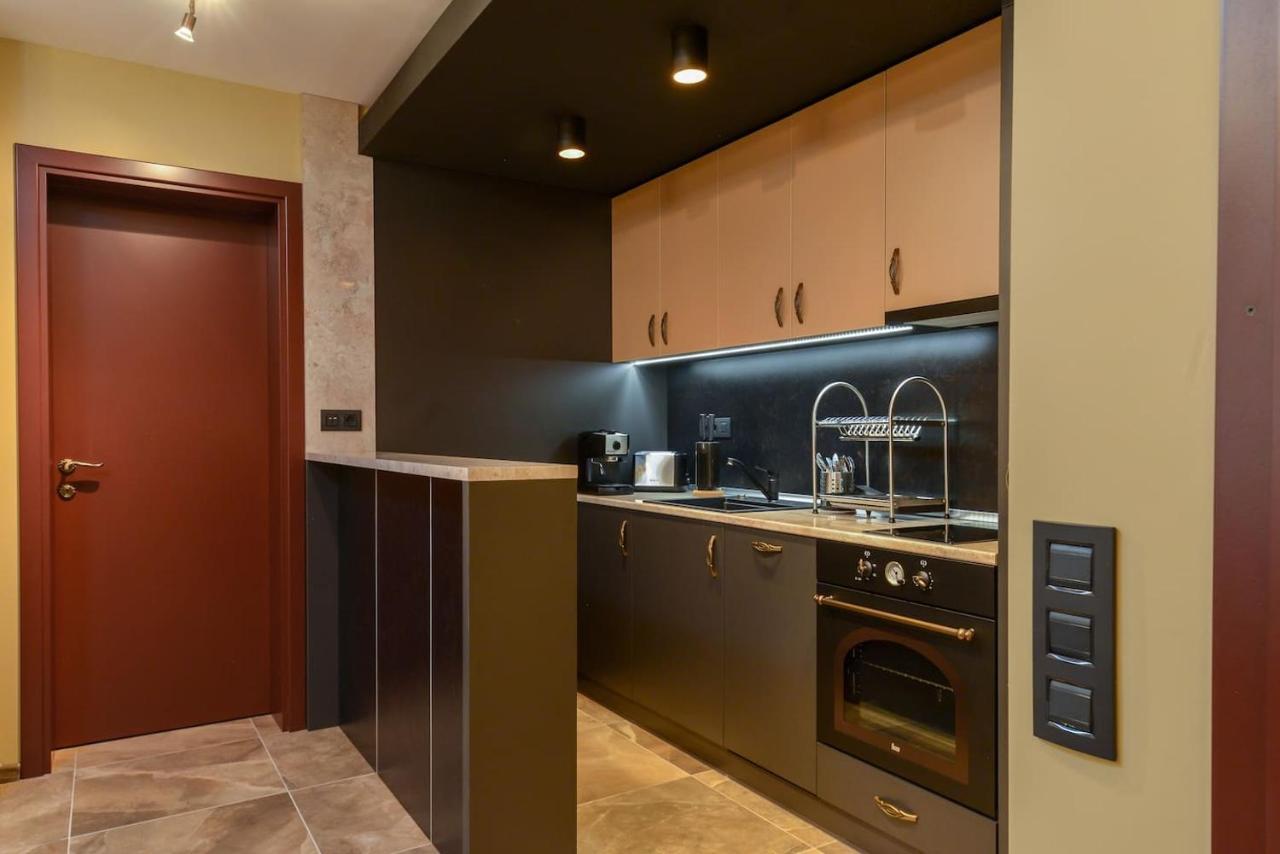 Sofia Dream Apartments - Jazzy Two Bedroom Suite By Flat Mаnager 외부 사진